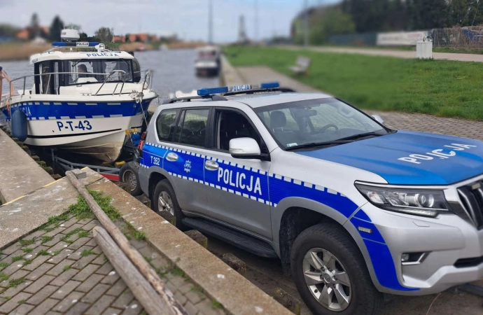 {Policjanci zapowiadają wzmożone kontrole w trakcie wyjątkowo długiego majowego weekendu.}