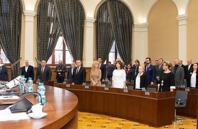 W Olsztynie zaczynają obowiązywać nowe przepisy o obywatelskiej inicjatywie uchwałodawczej.